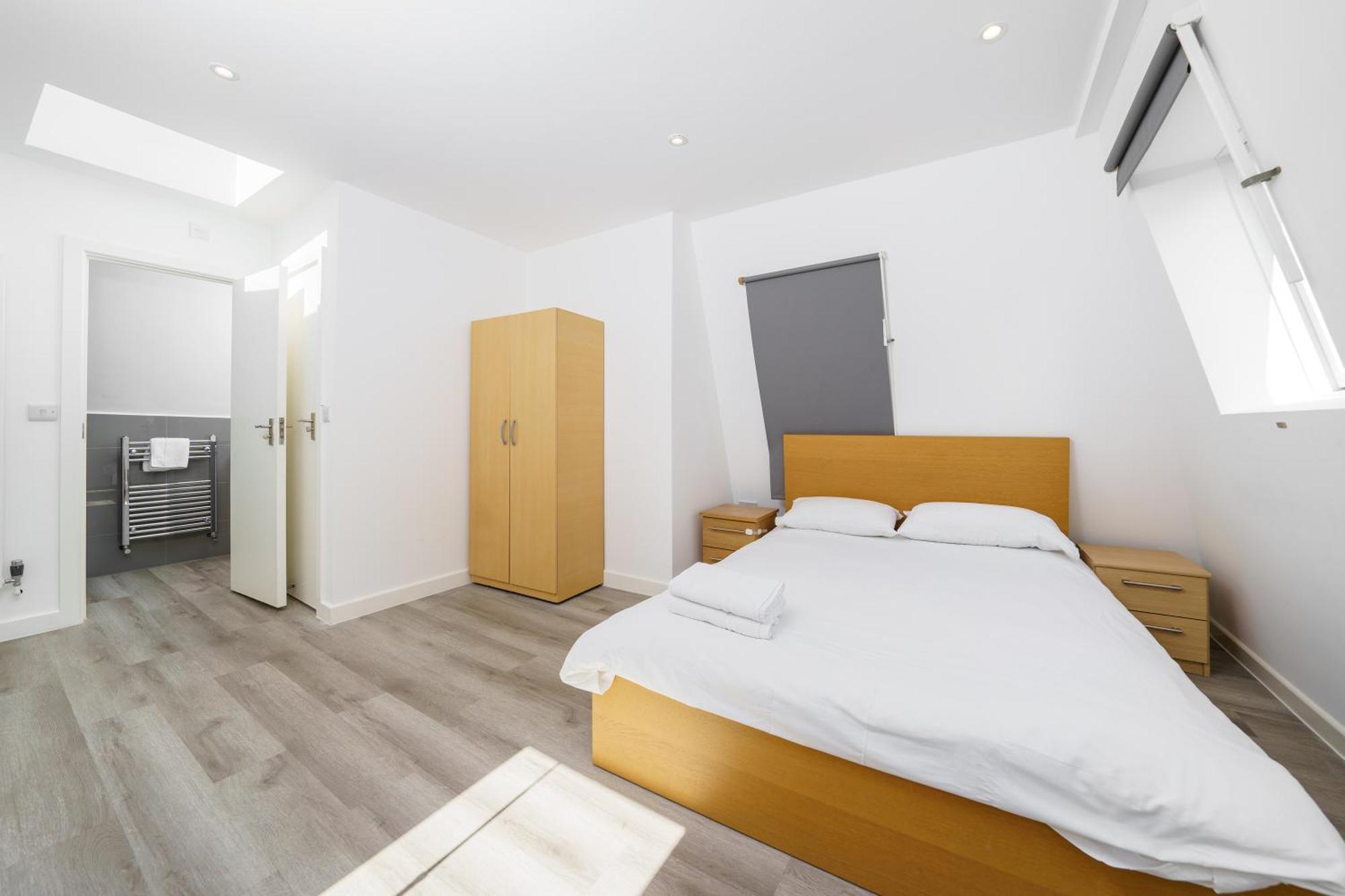 Modern Apartment In South West ลอนดอน ภายนอก รูปภาพ